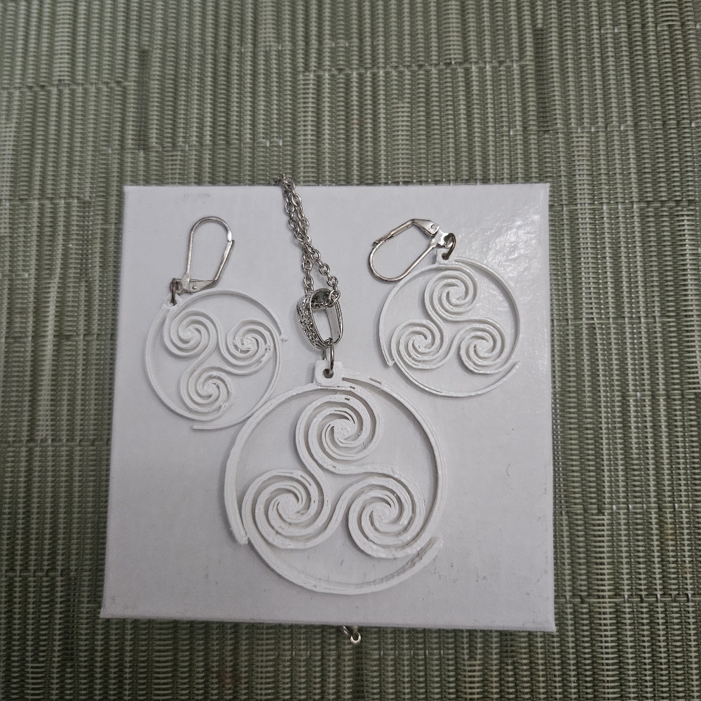 3D Printed White Celtic Swirl Pendant and Earring Set